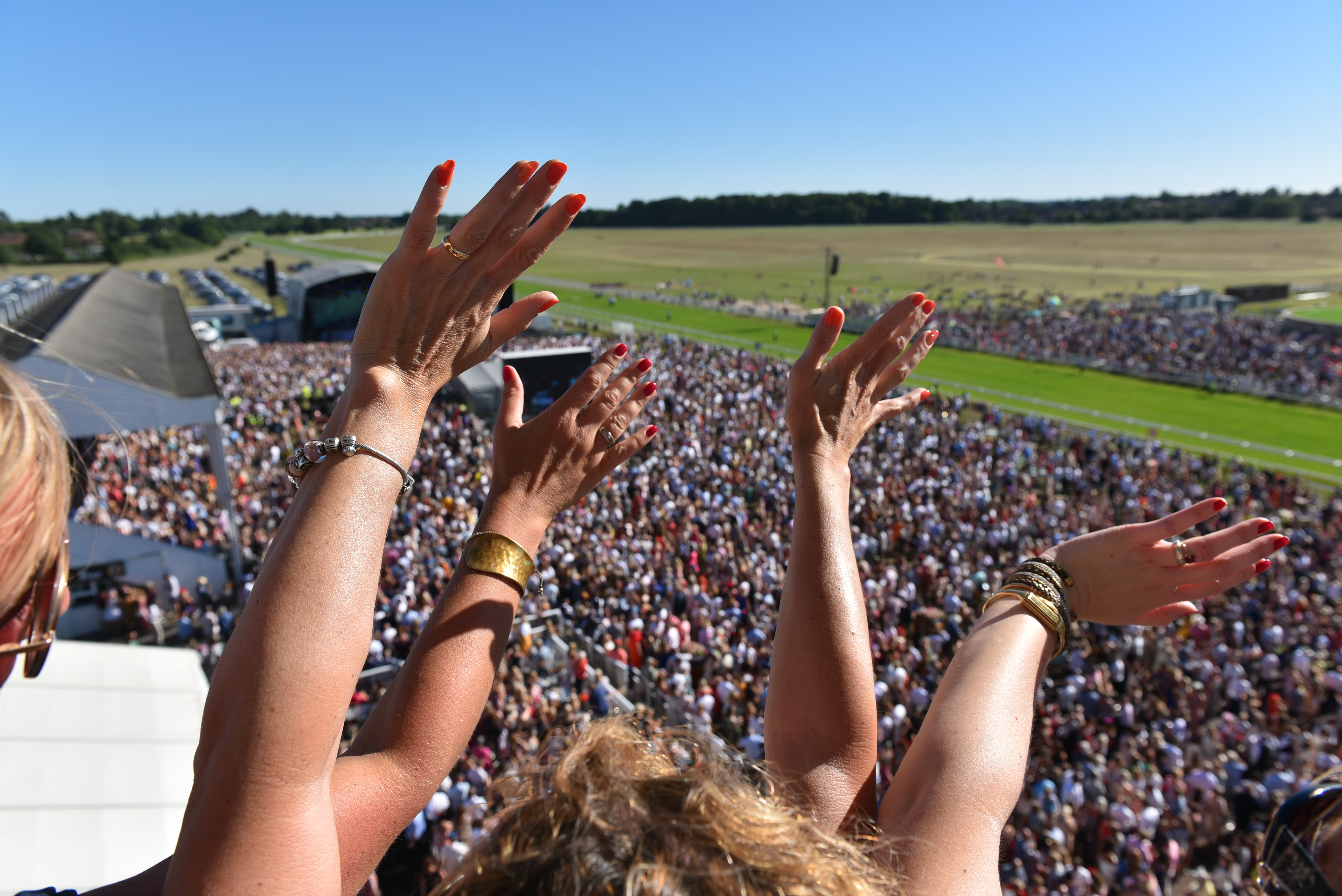 YORK RACECOURSE LOOKS FORWARD TO A NEW RACEDAY   