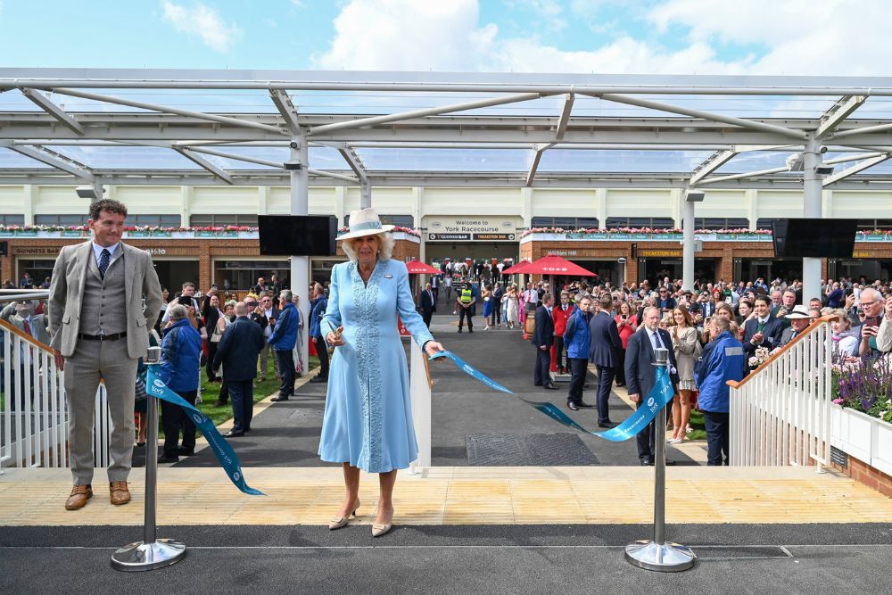 York Racecourse to welcome Her Majesty The Queen